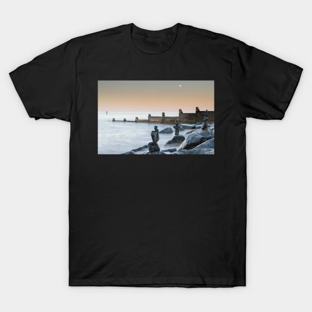 Sheringham SunsetS T-Shirt by Robert john